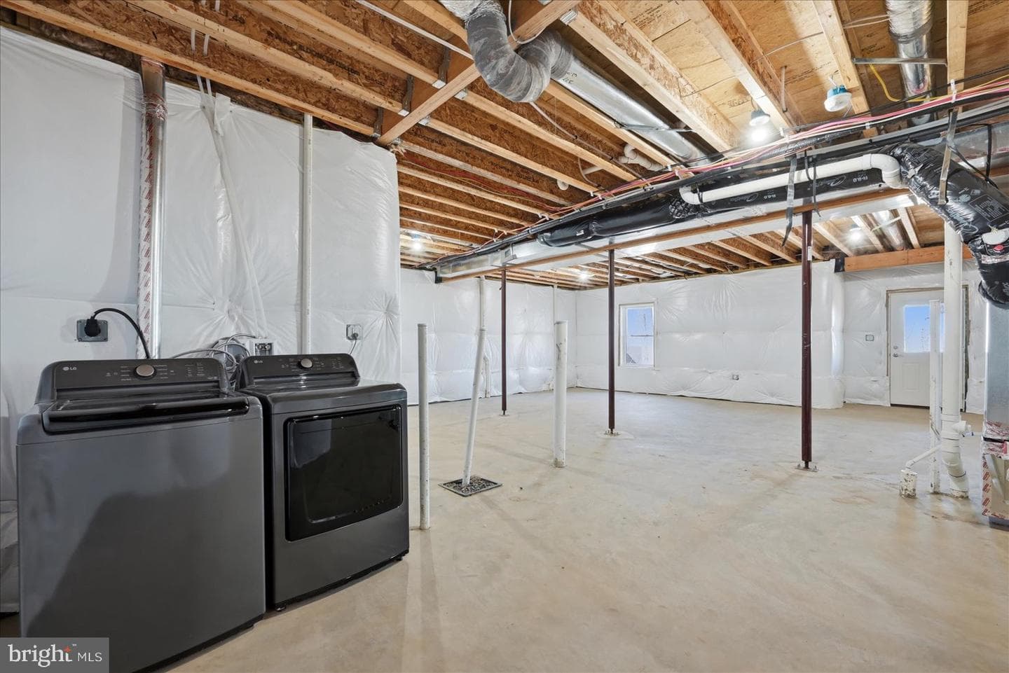 377 Windy Way photo 37