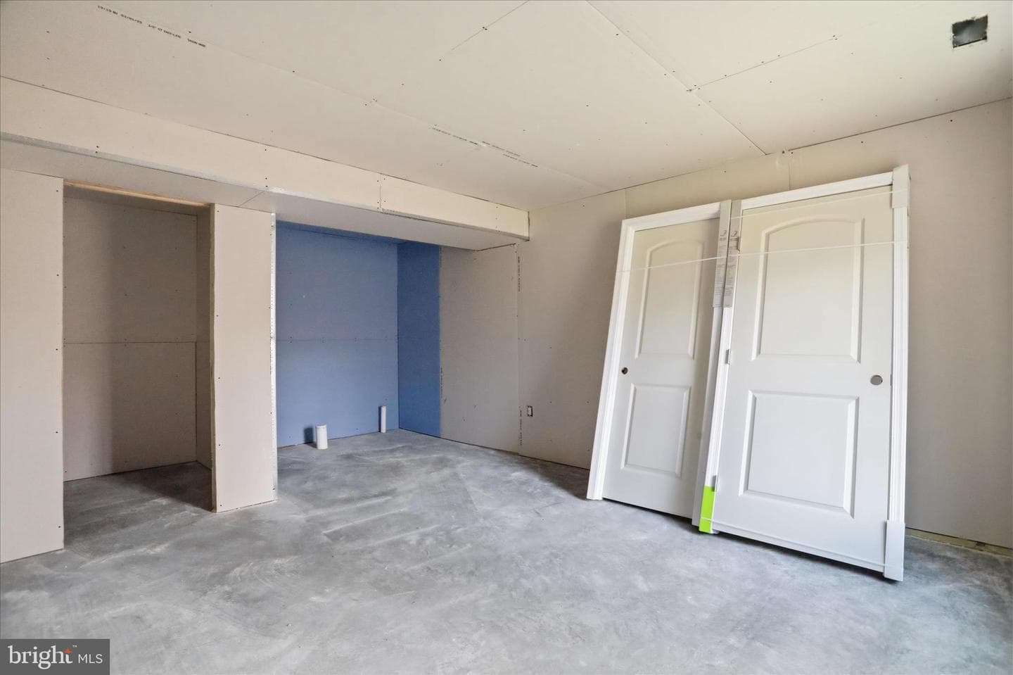 605 Western Lane photo 31