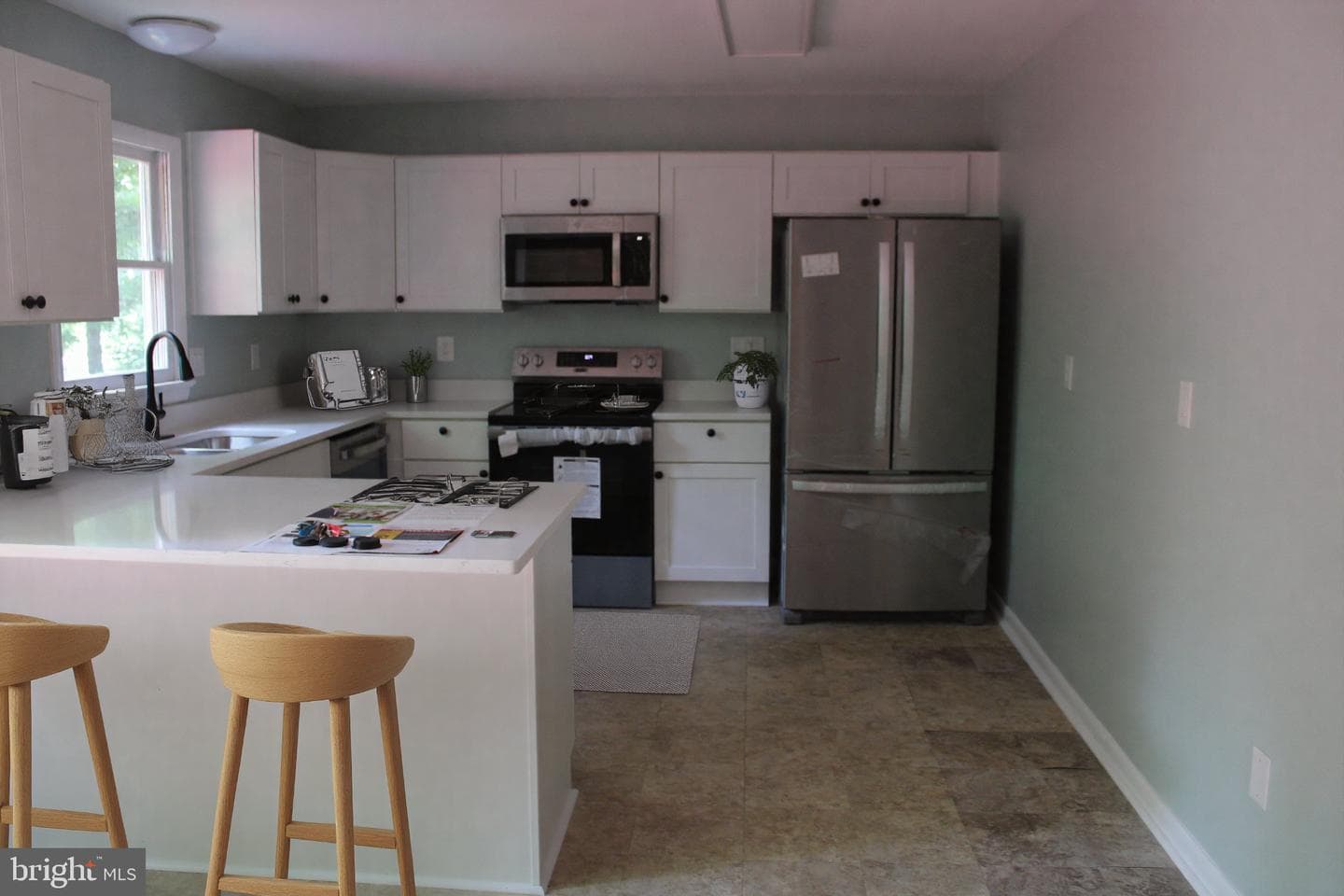 28 Henry Way photo 5