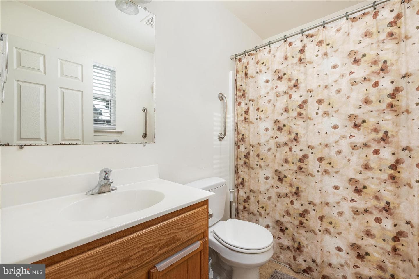 1112 Ashby Street photo 22