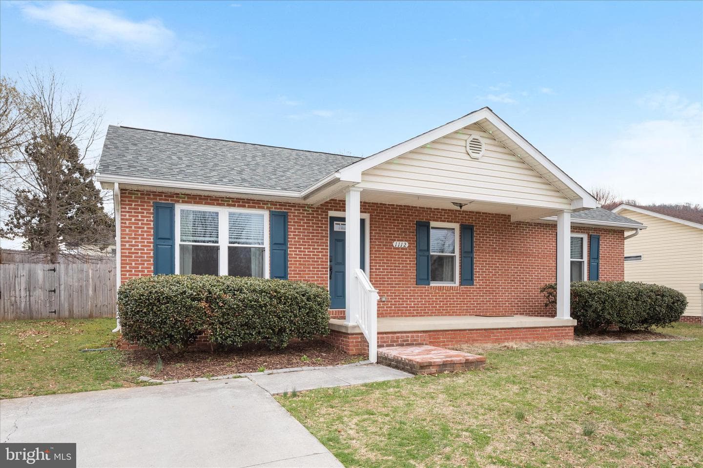 1112 Ashby Street photo 31