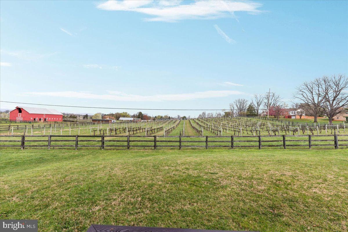 107 Highfield Lane photo 28