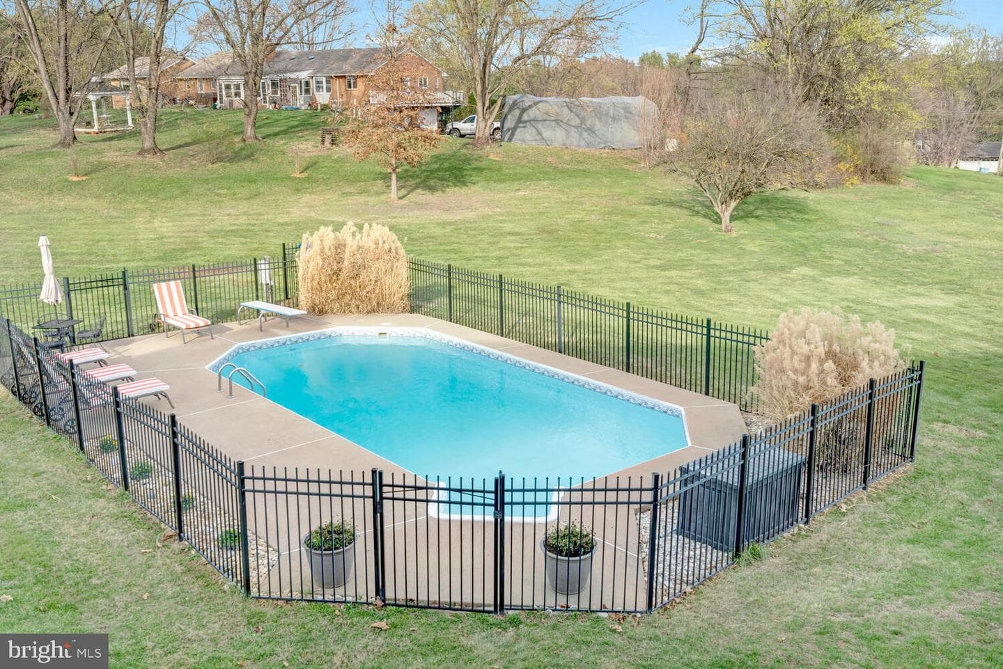 2673 Fairground Road photo 40