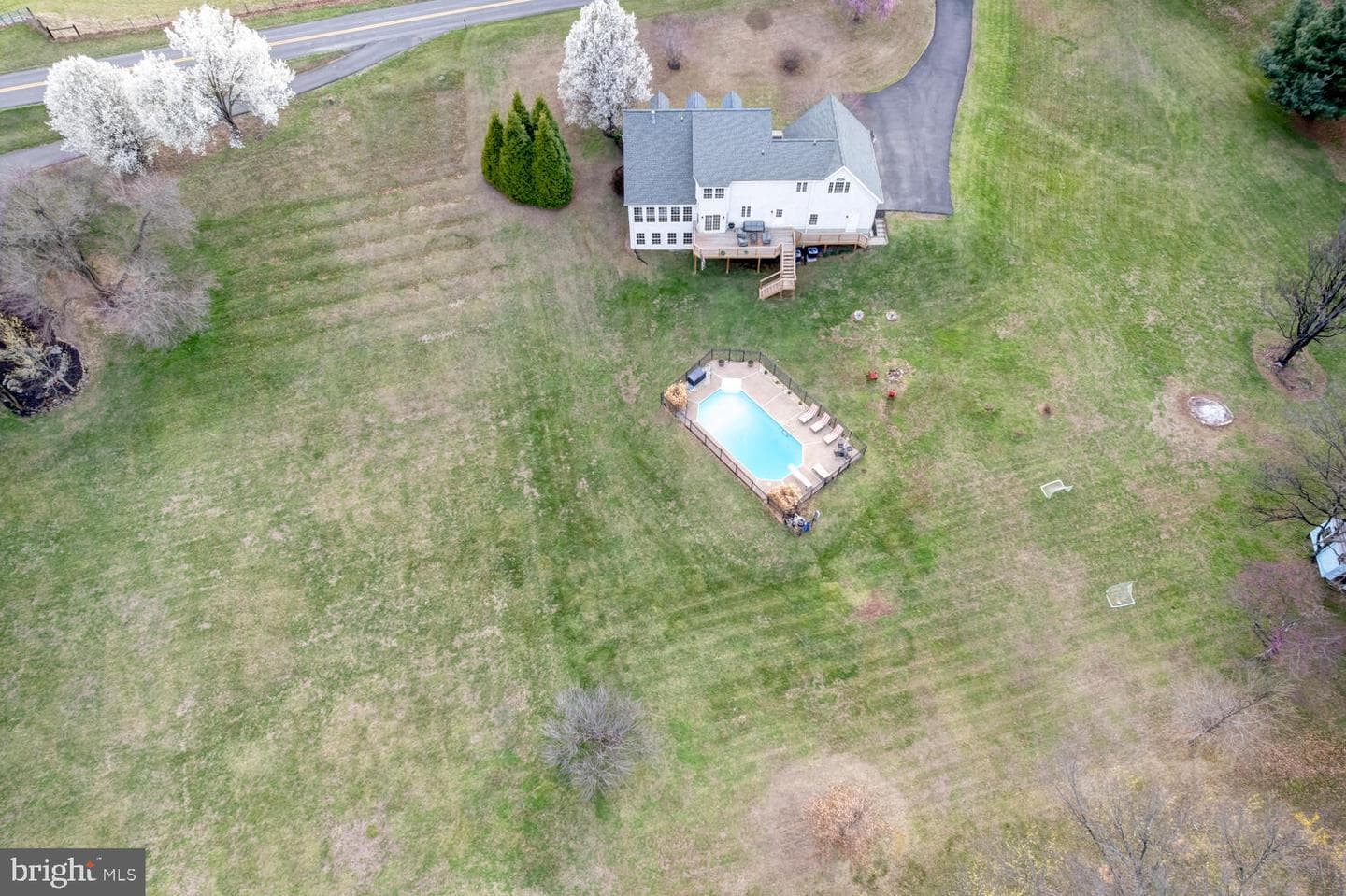 2673 Fairground Road photo 85