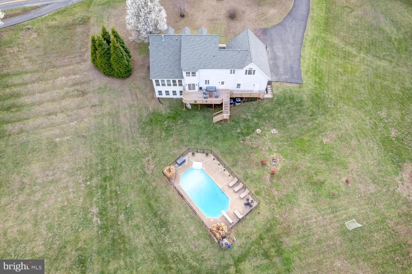 2673 Fairground Road photo 86