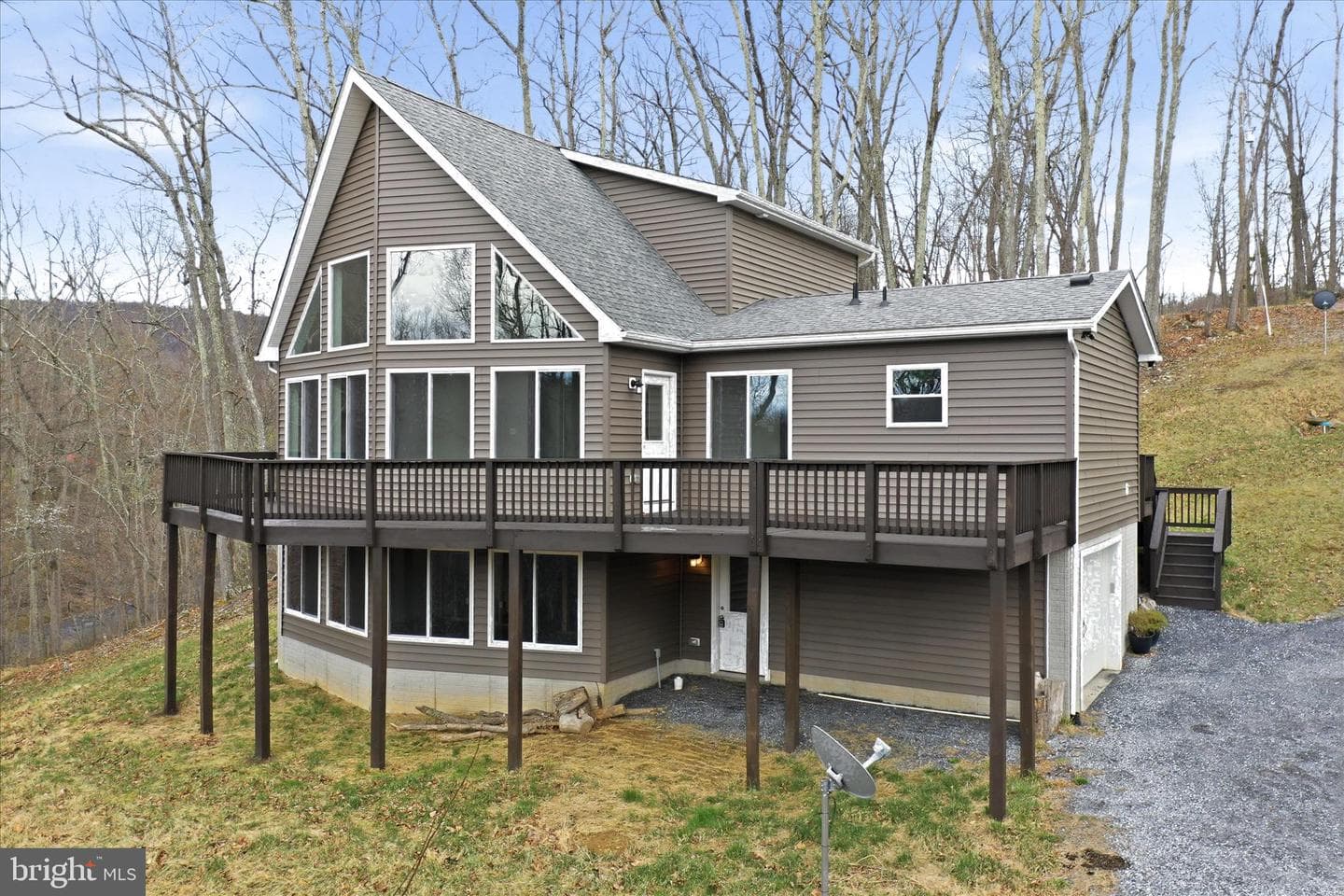 490 Black Twig Road, Linden
