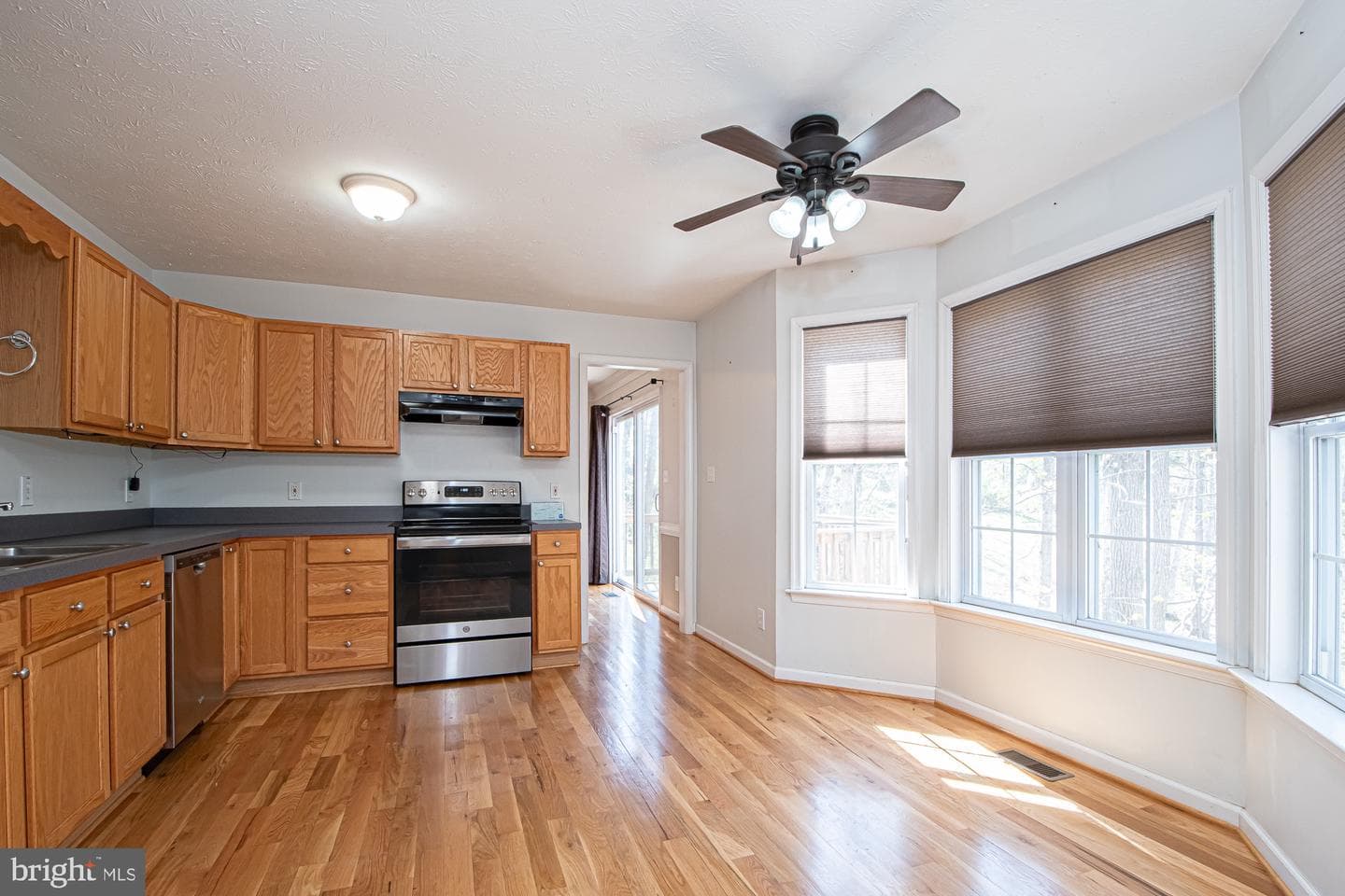 646 Guard Hill Road photo 18