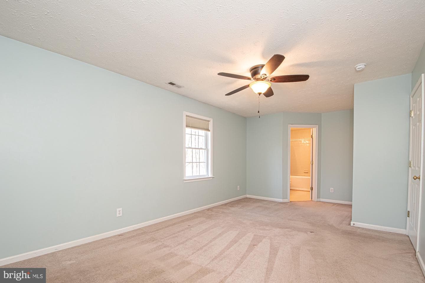 646 Guard Hill Road photo 25