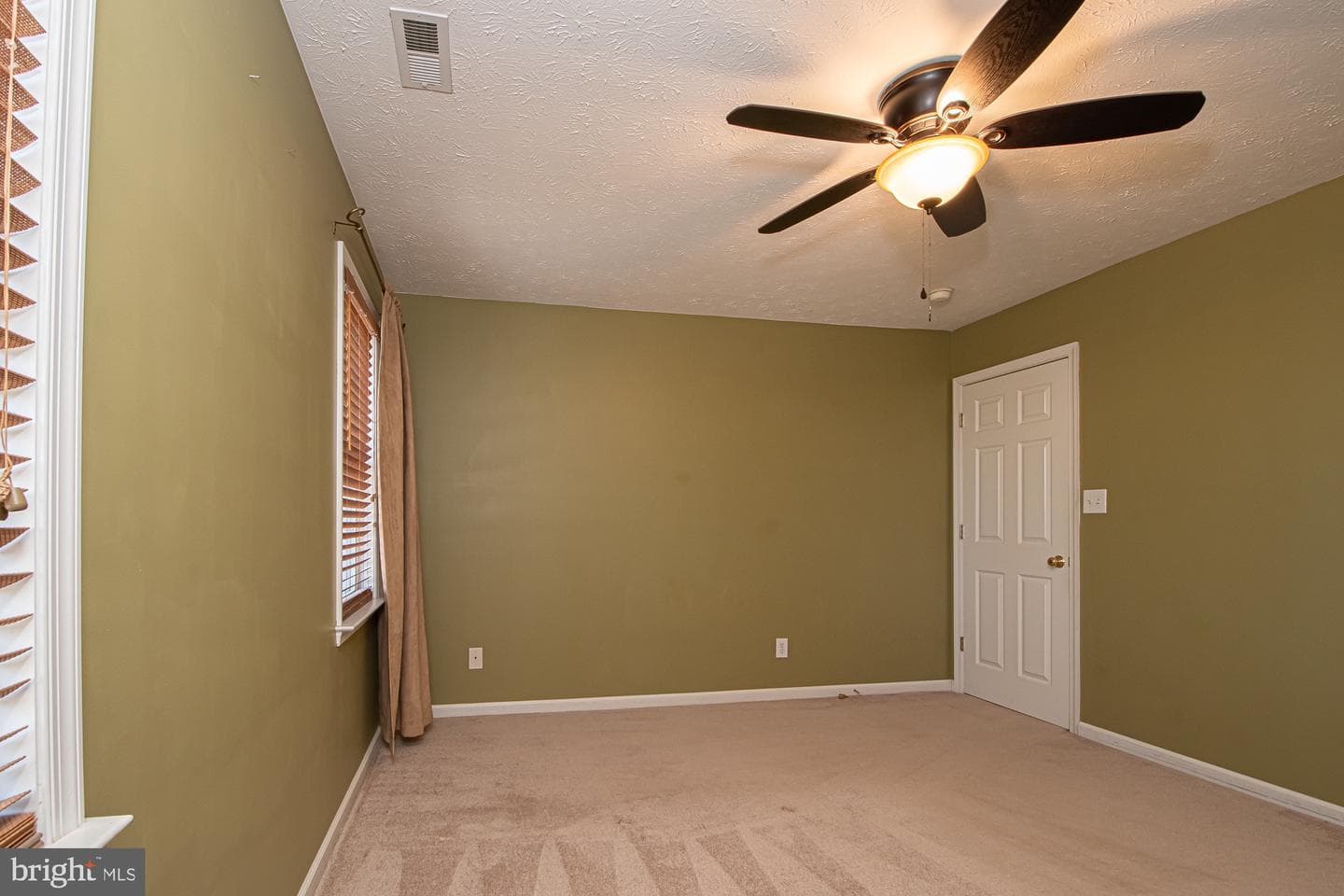 646 Guard Hill Road photo 39