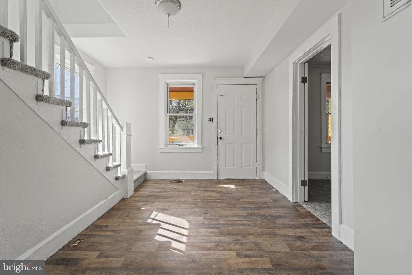 630 Midland Avenue photo 38