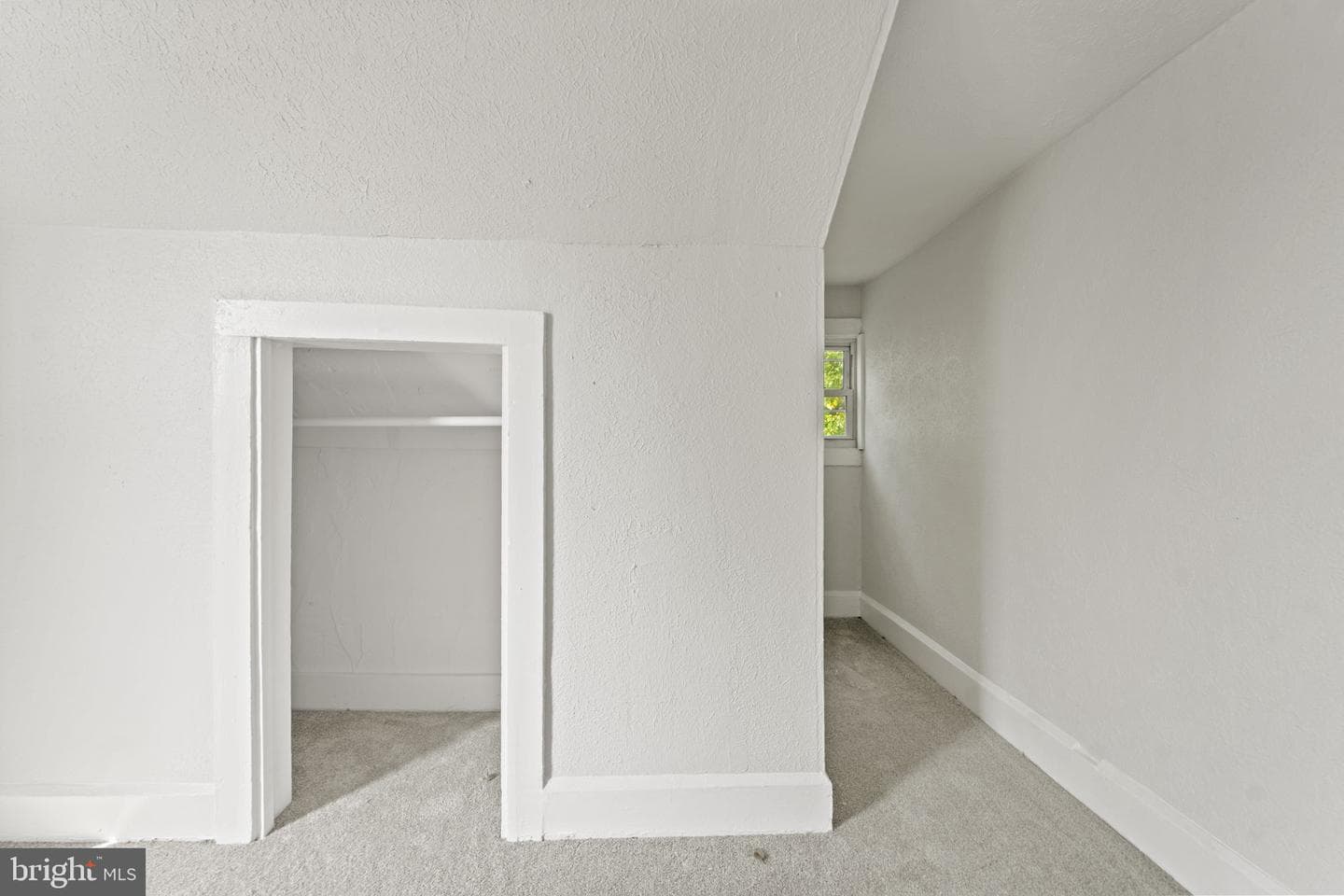 630 Midland Avenue photo 44