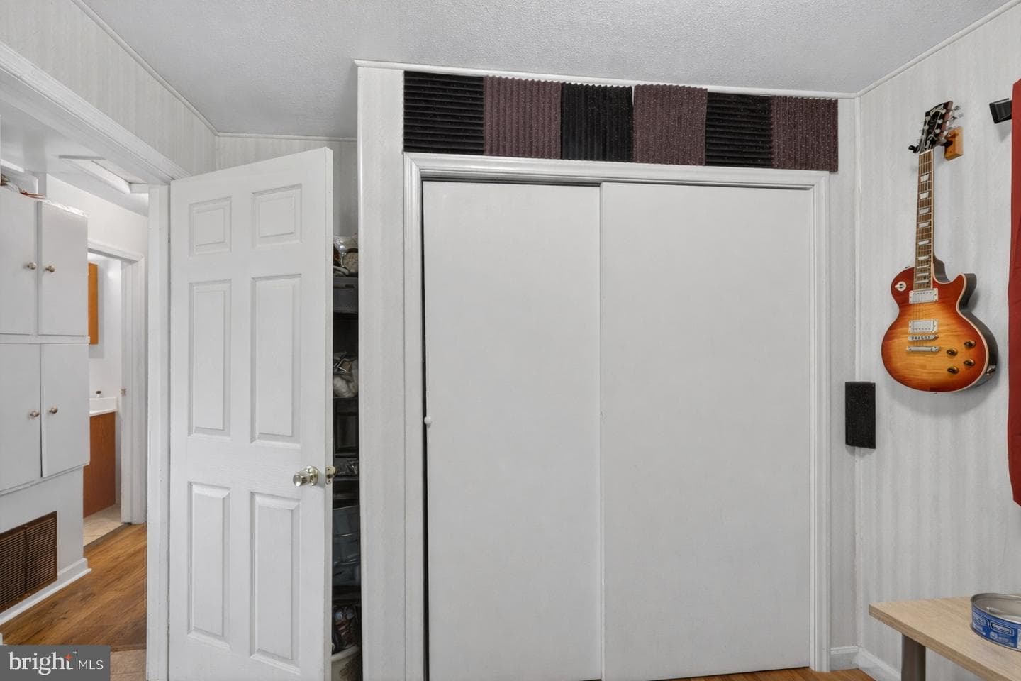 944 Highridge Road photo 18