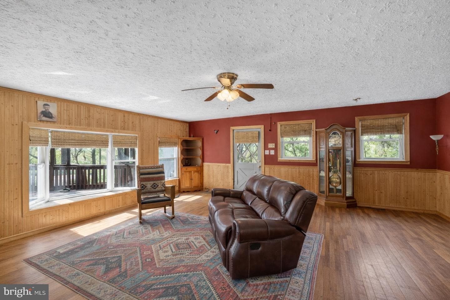 944 Highridge Road photo 9