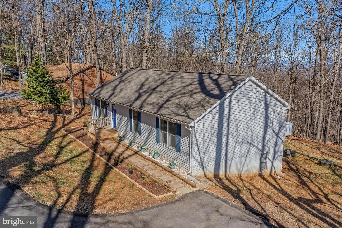 167 Pocahontas Road photo 40