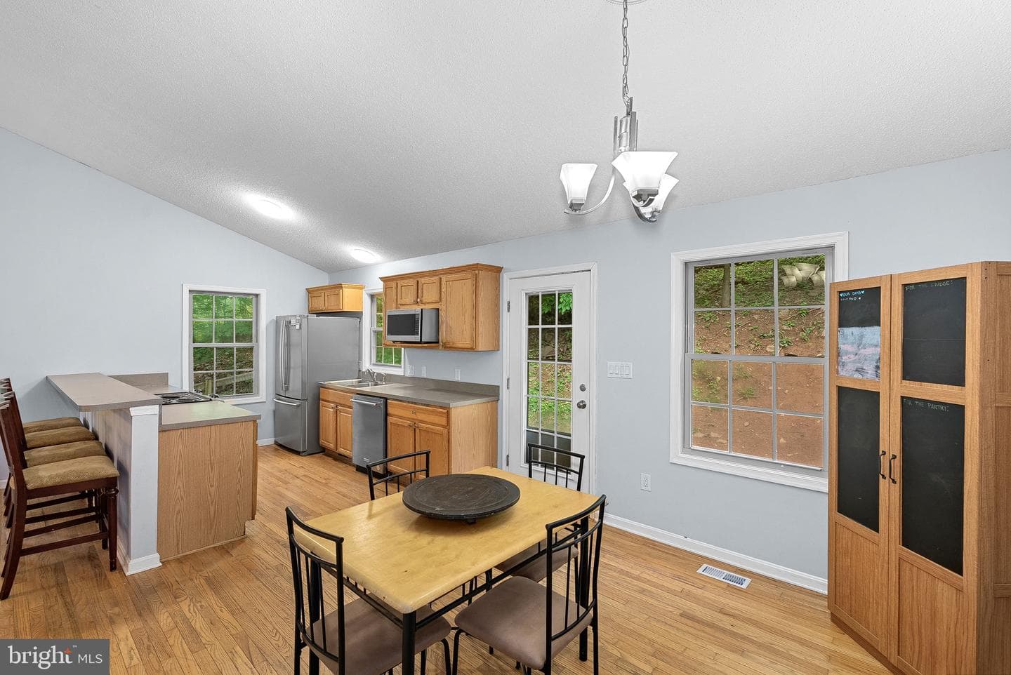 806 Windy Way photo 11