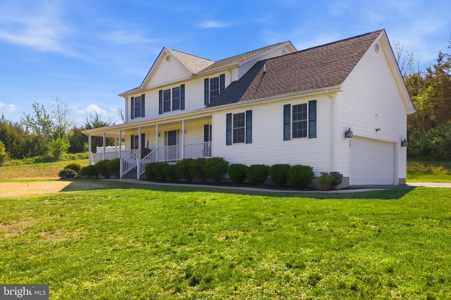 75 Oak Hill Drive photo 2