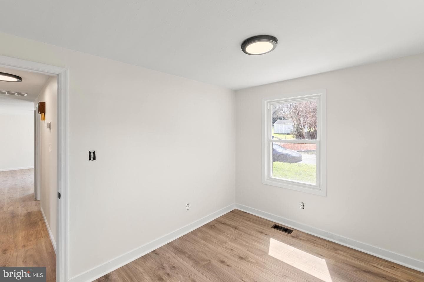 101 W 17th Street photo 16