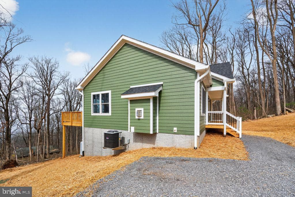 135 Old Sawmill Road, Front Royal