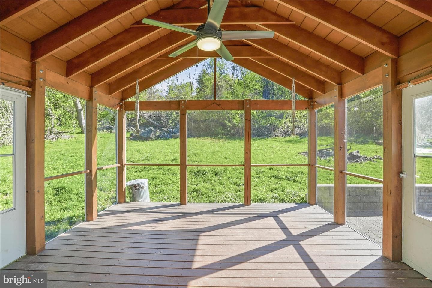 1033 Mountain Heights Road photo 37