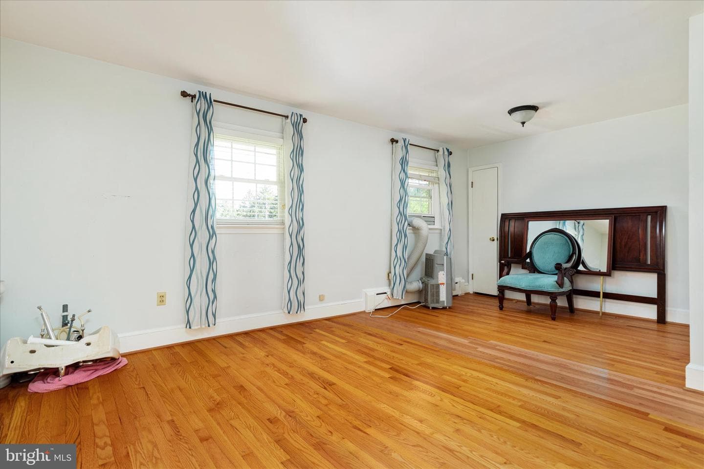 1048 Wine Street photo 17