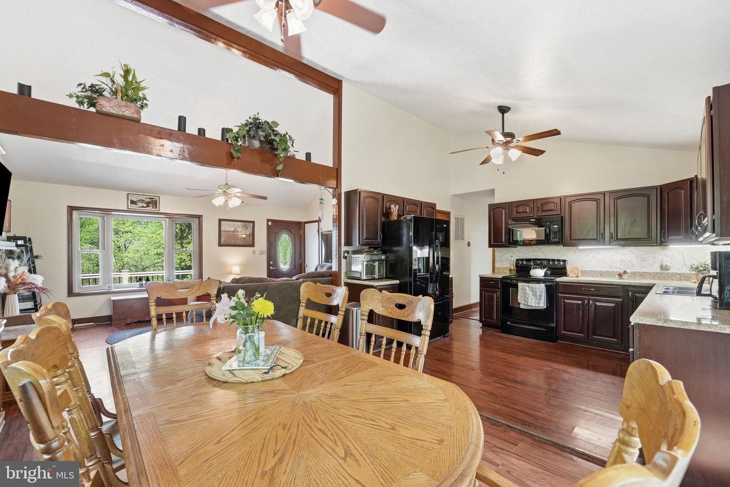 648 Creek Road photo 19