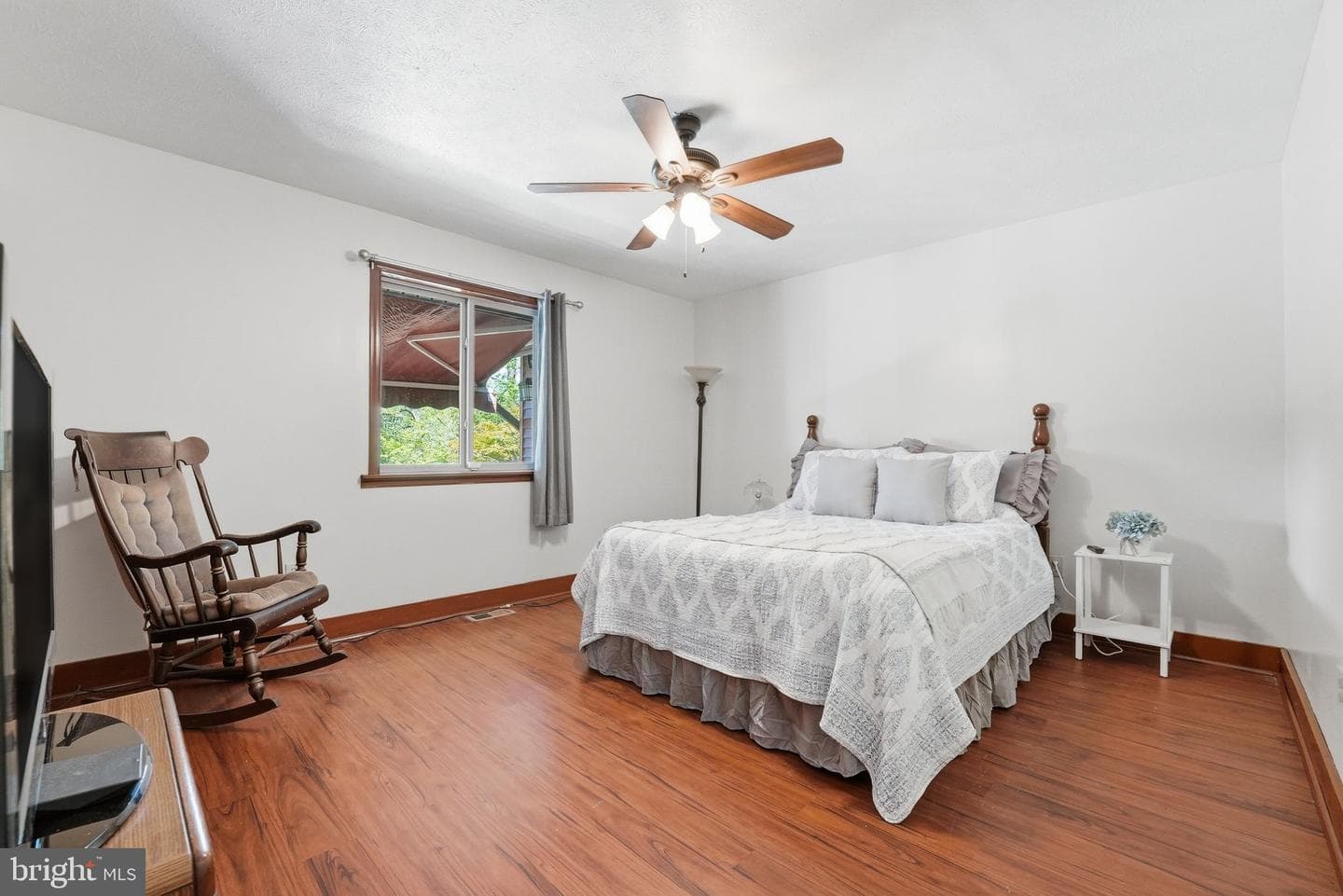 648 Creek Road photo 38