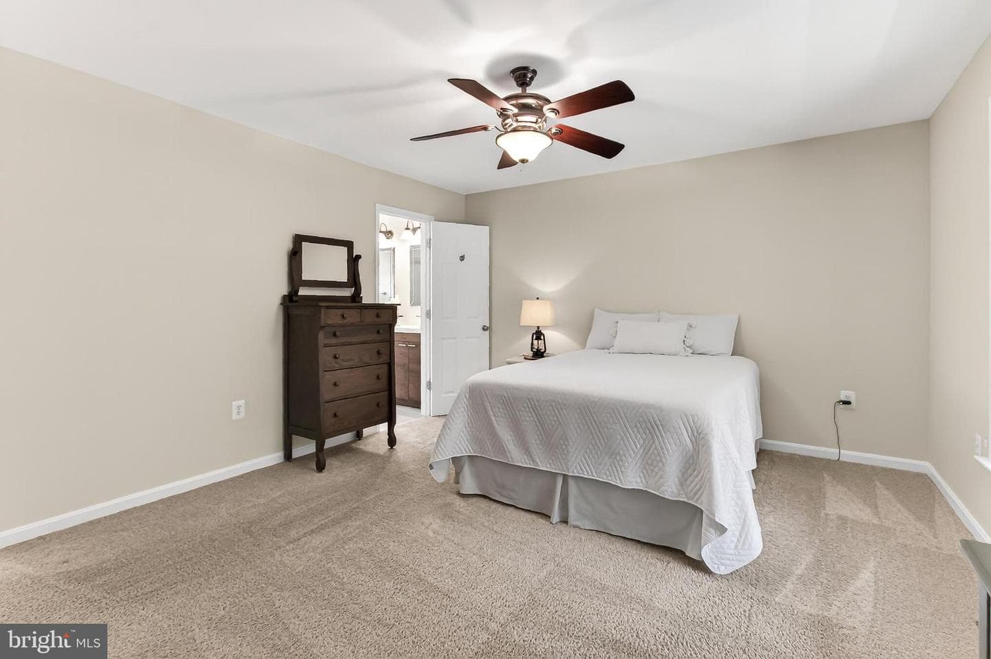 717 Bragg Drive photo 35