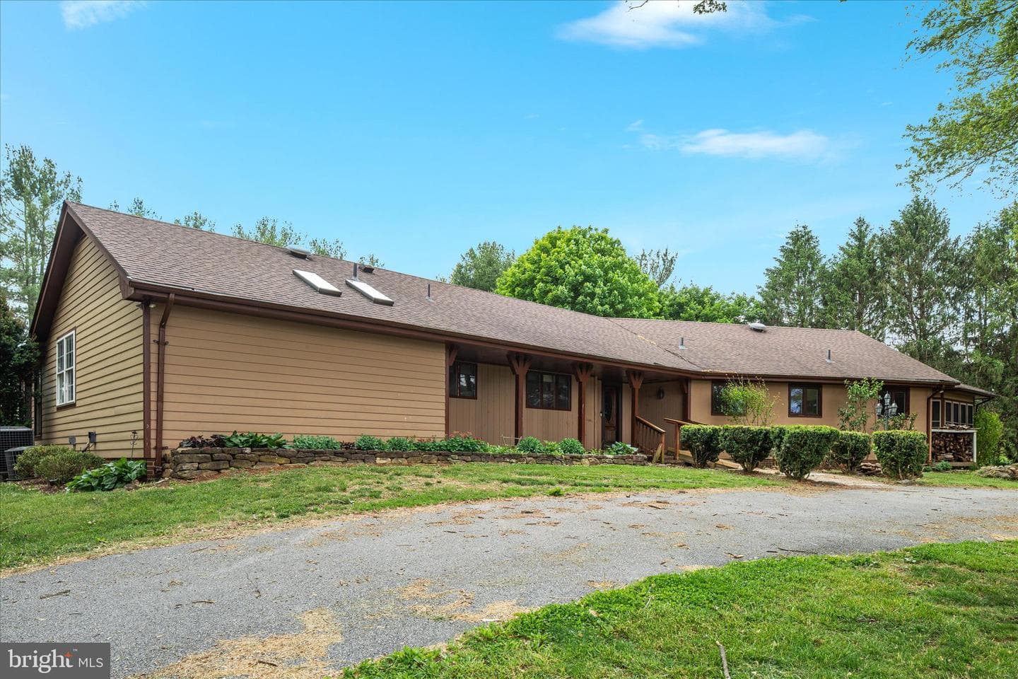 263 Bowling Green Road photo 2