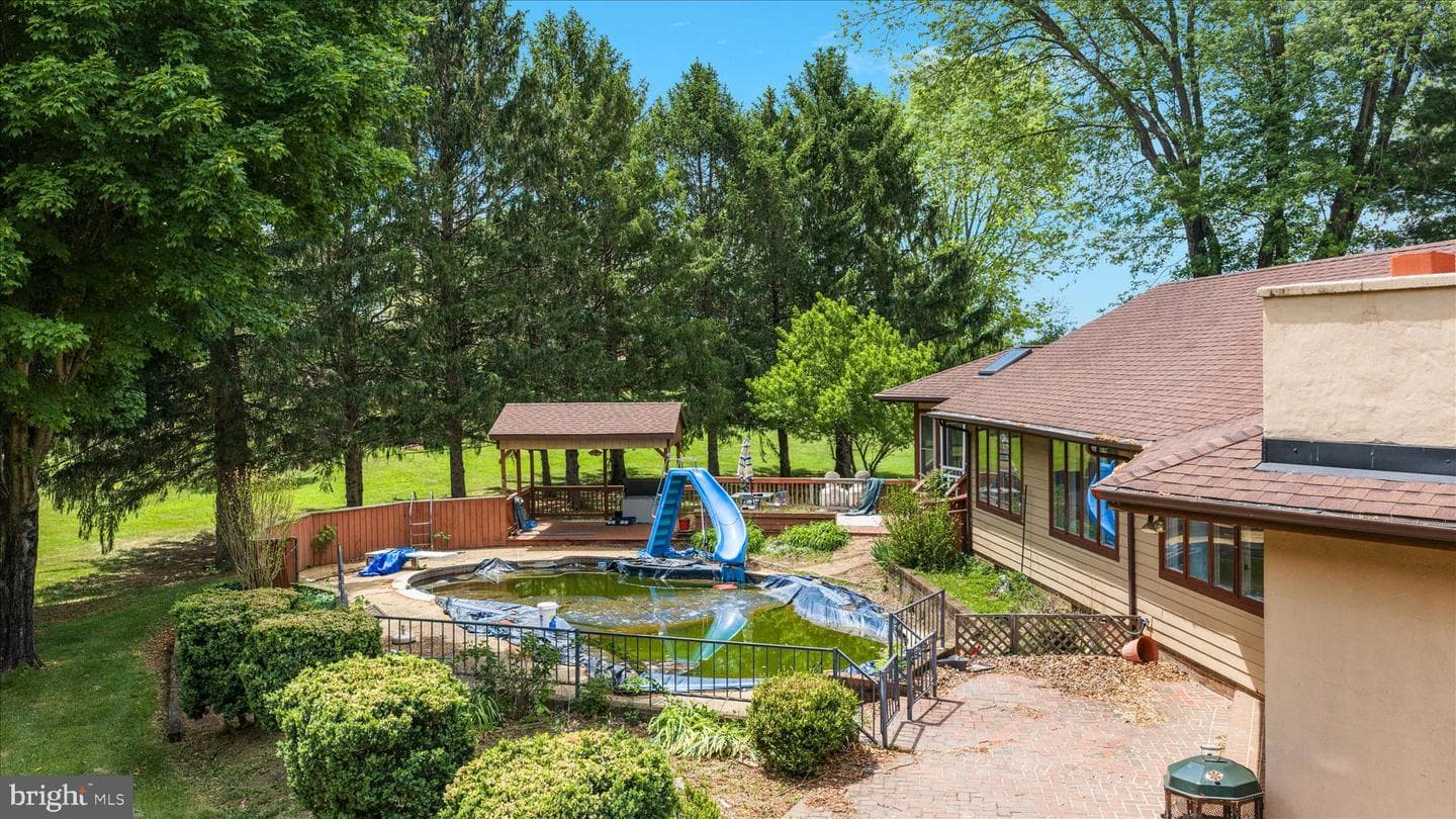 263 Bowling Green Road photo 49