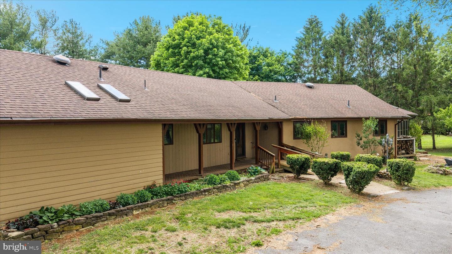 263 Bowling Green Road photo 53