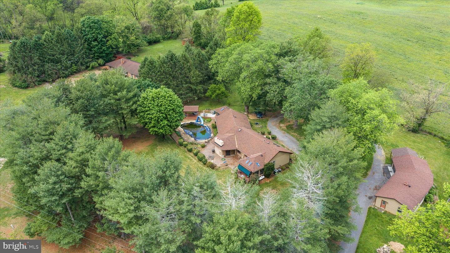 263 Bowling Green Road photo 54