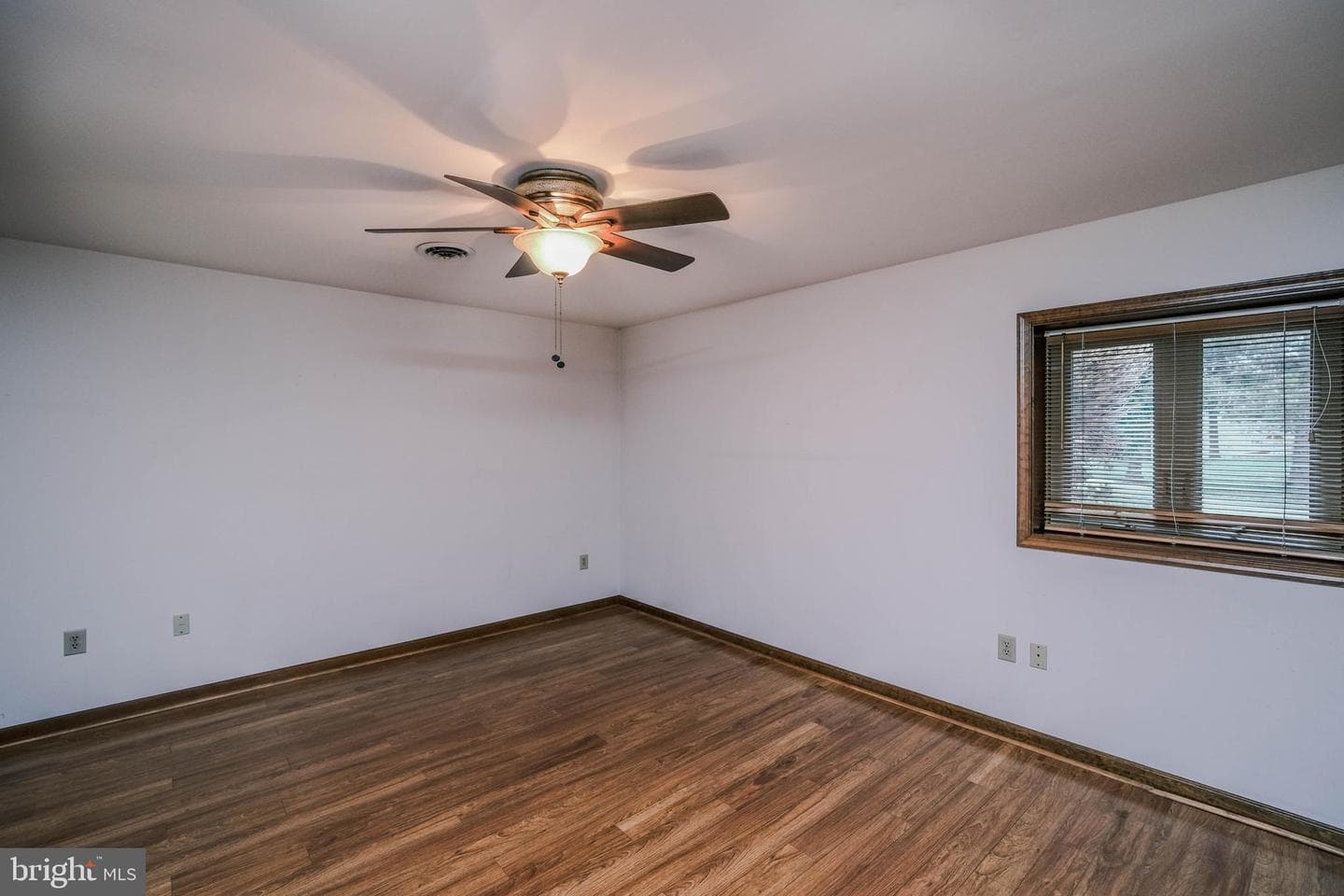 225 Bowling Green Road photo 36