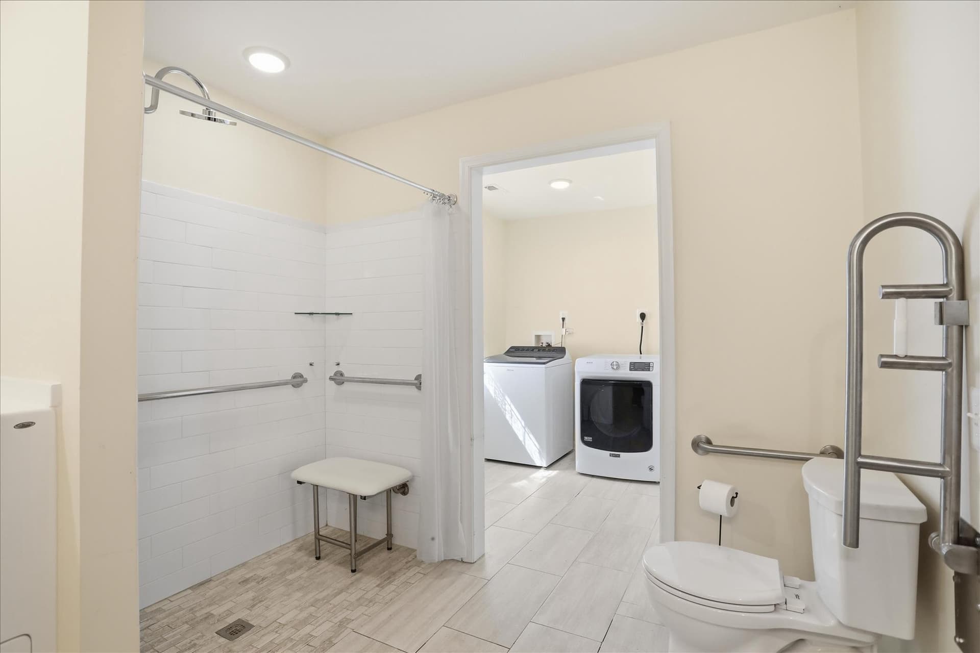 1116 Summit Avenue photo 24