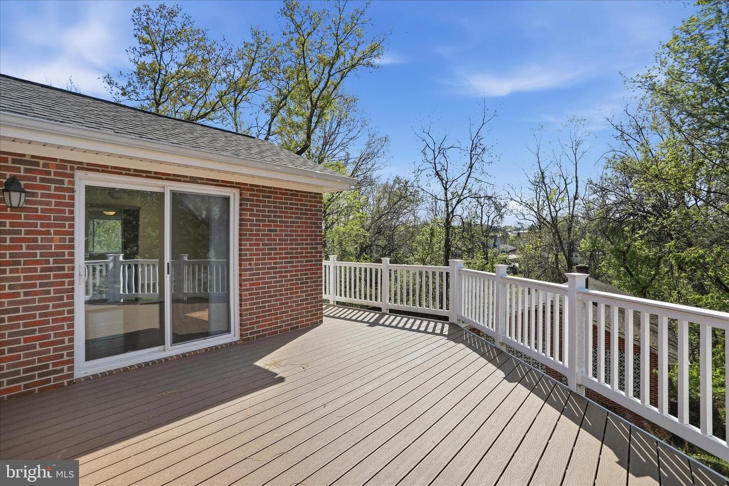 1116 Summit Avenue photo 27