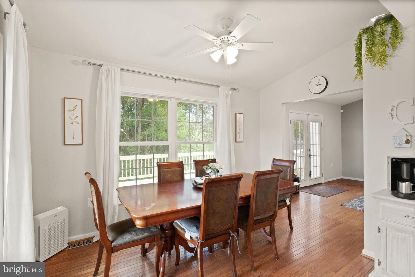 126 Fox Chase Drive photo 12