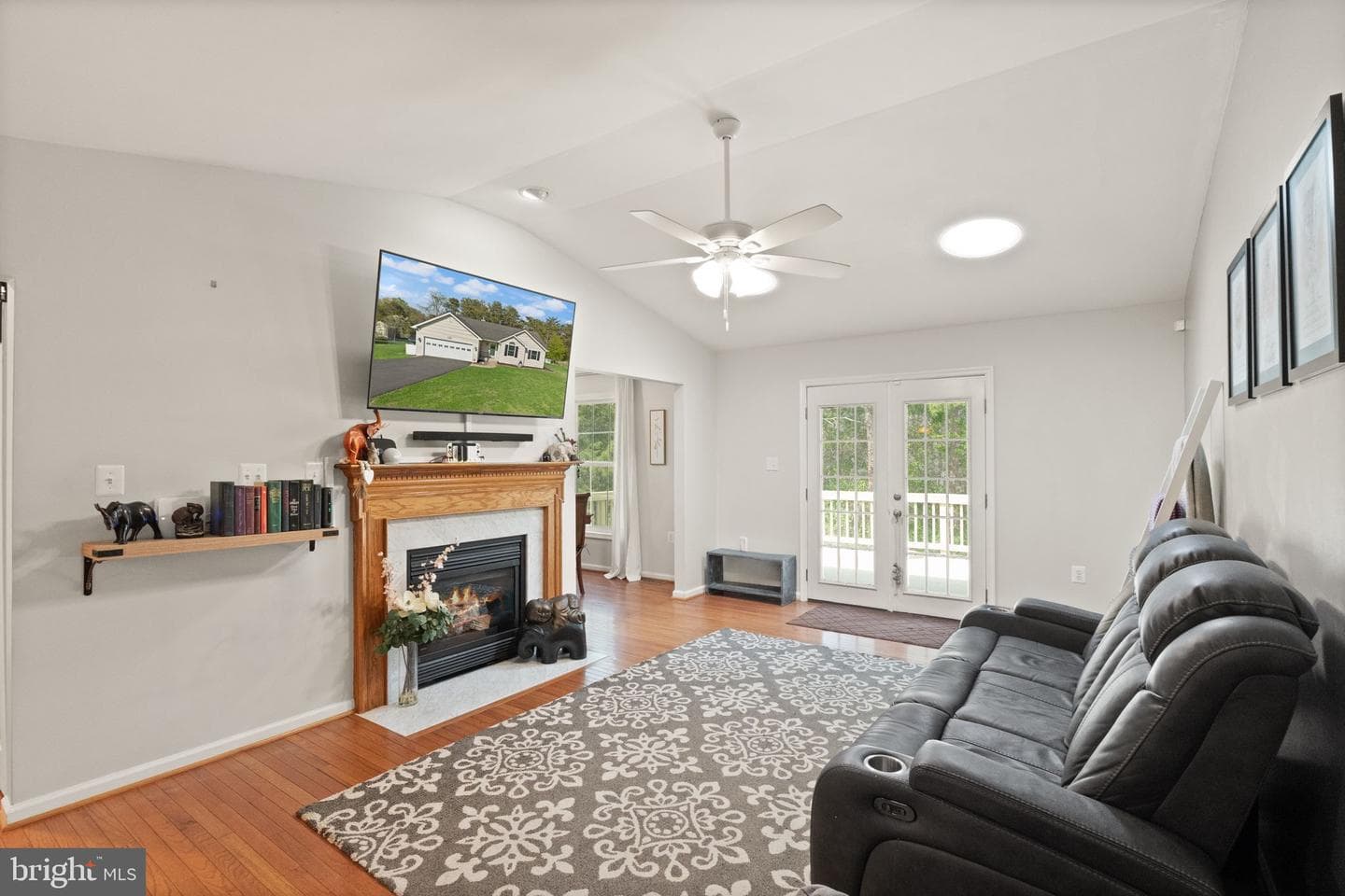 126 Fox Chase Drive photo 7