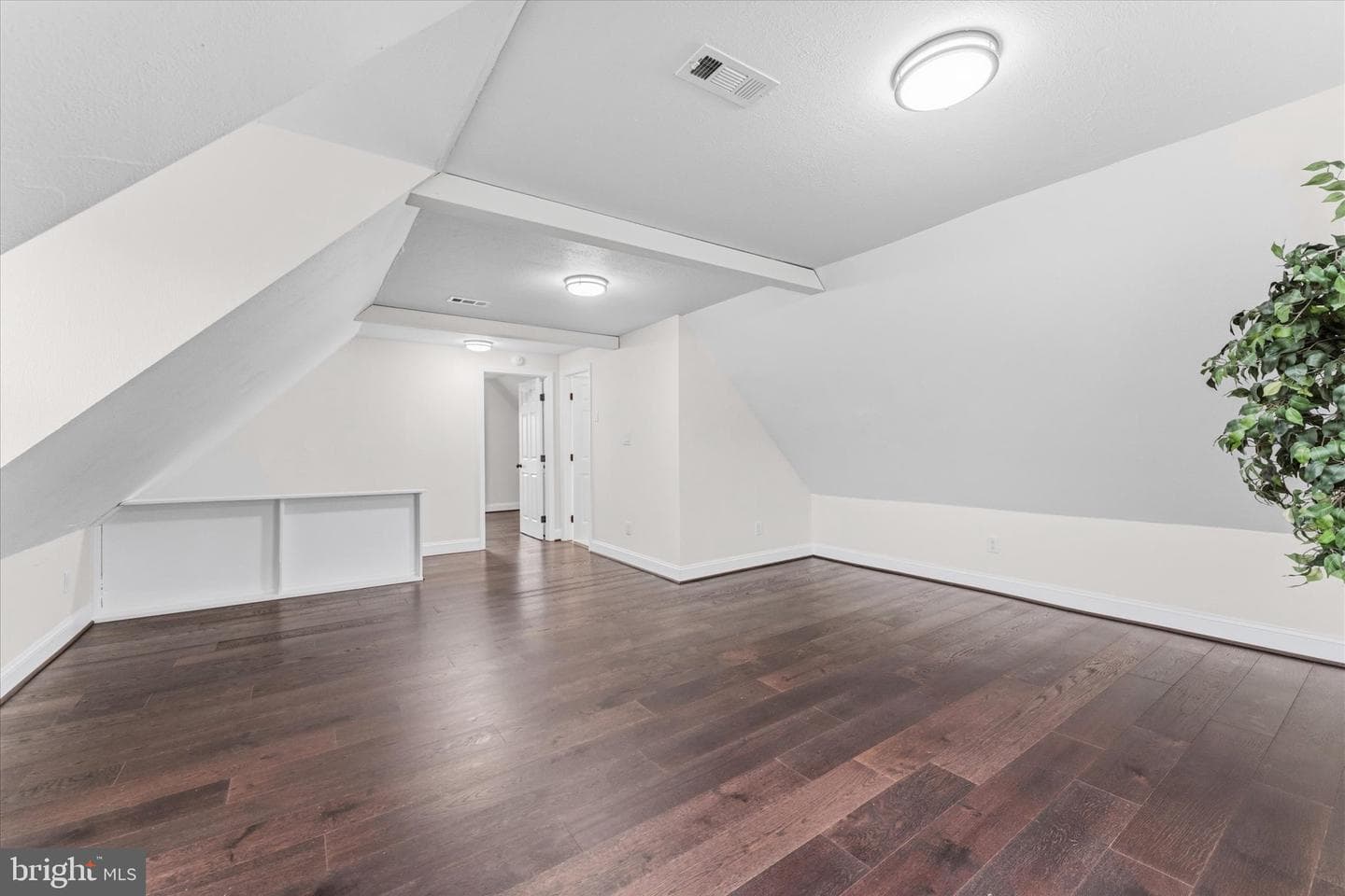 227 Manassas Avenue photo 19