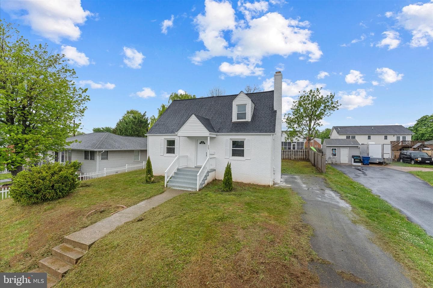 227 Manassas Avenue photo 3