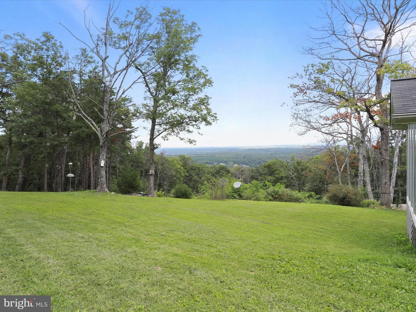 752 Enchanted Place photo 32