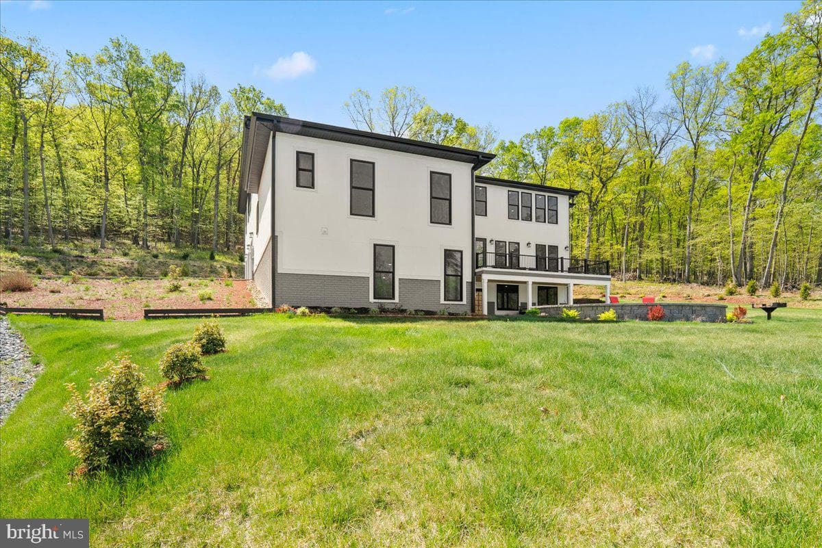 138 Wooded Lane photo 78