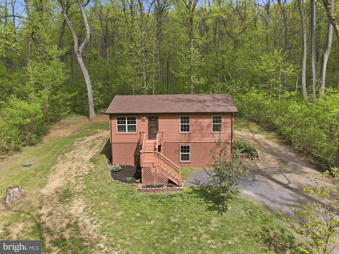 195 Gayles Lane photo 2