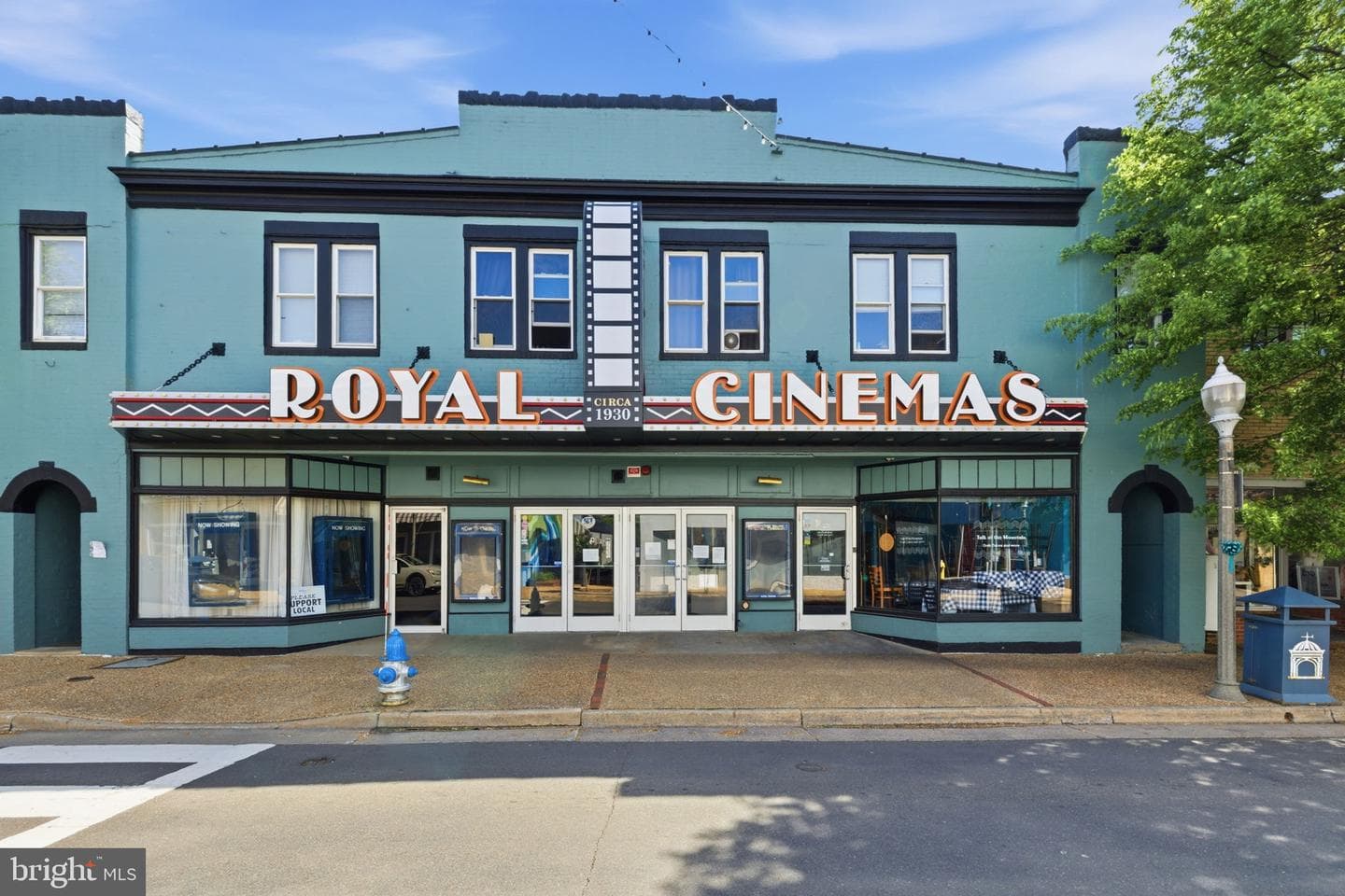 1101 N Royal Avenue N photo 35