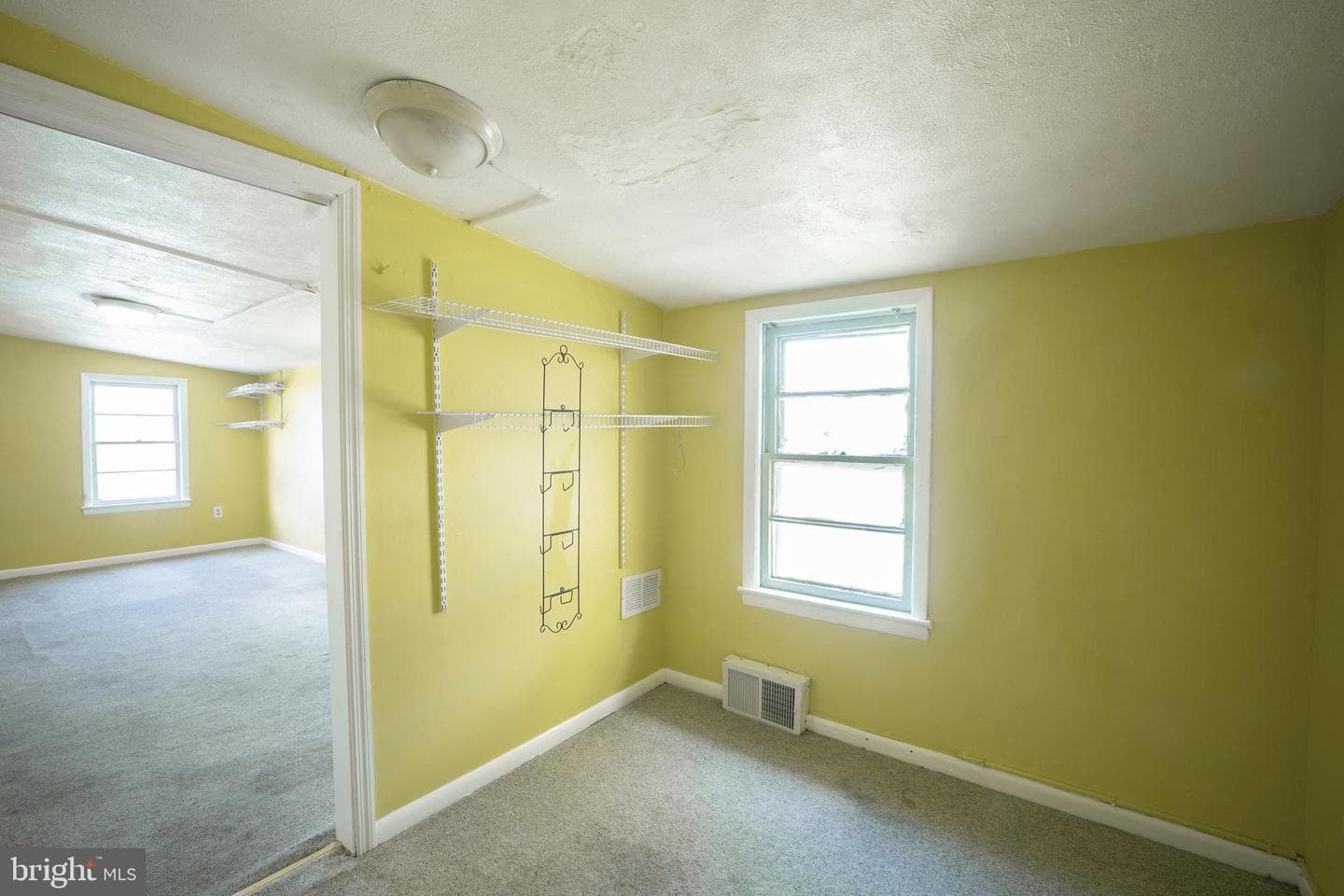 452 Acton Street photo 23