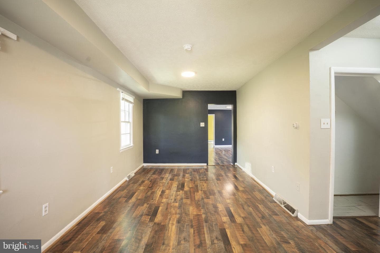 452 Acton Street photo 4