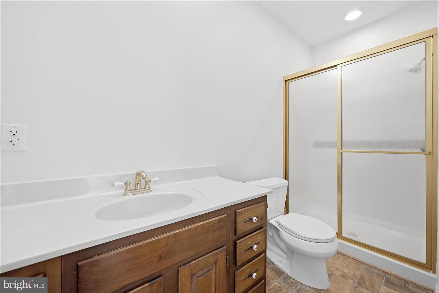 502 N Royal Avenue photo 34