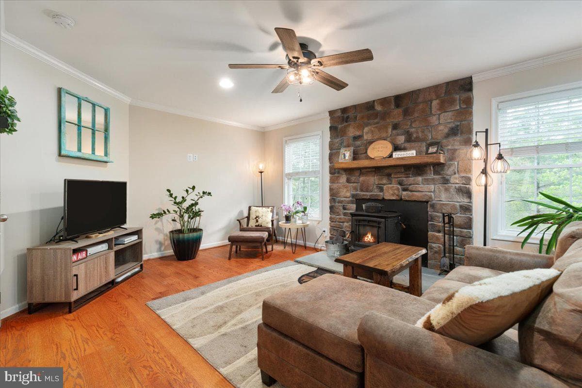 220 Deerhaven Road photo 12