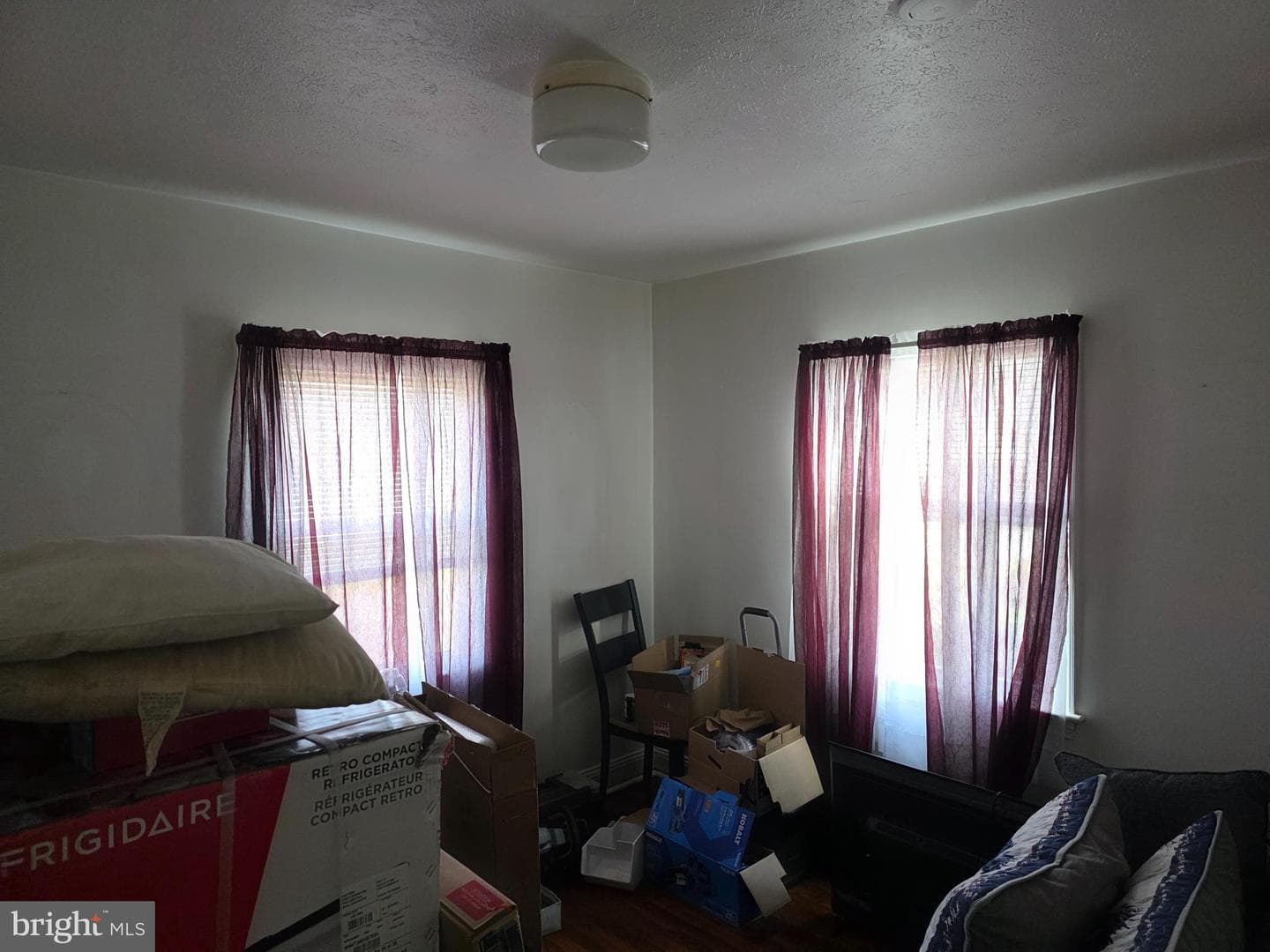 368 W 9th Street photo 8