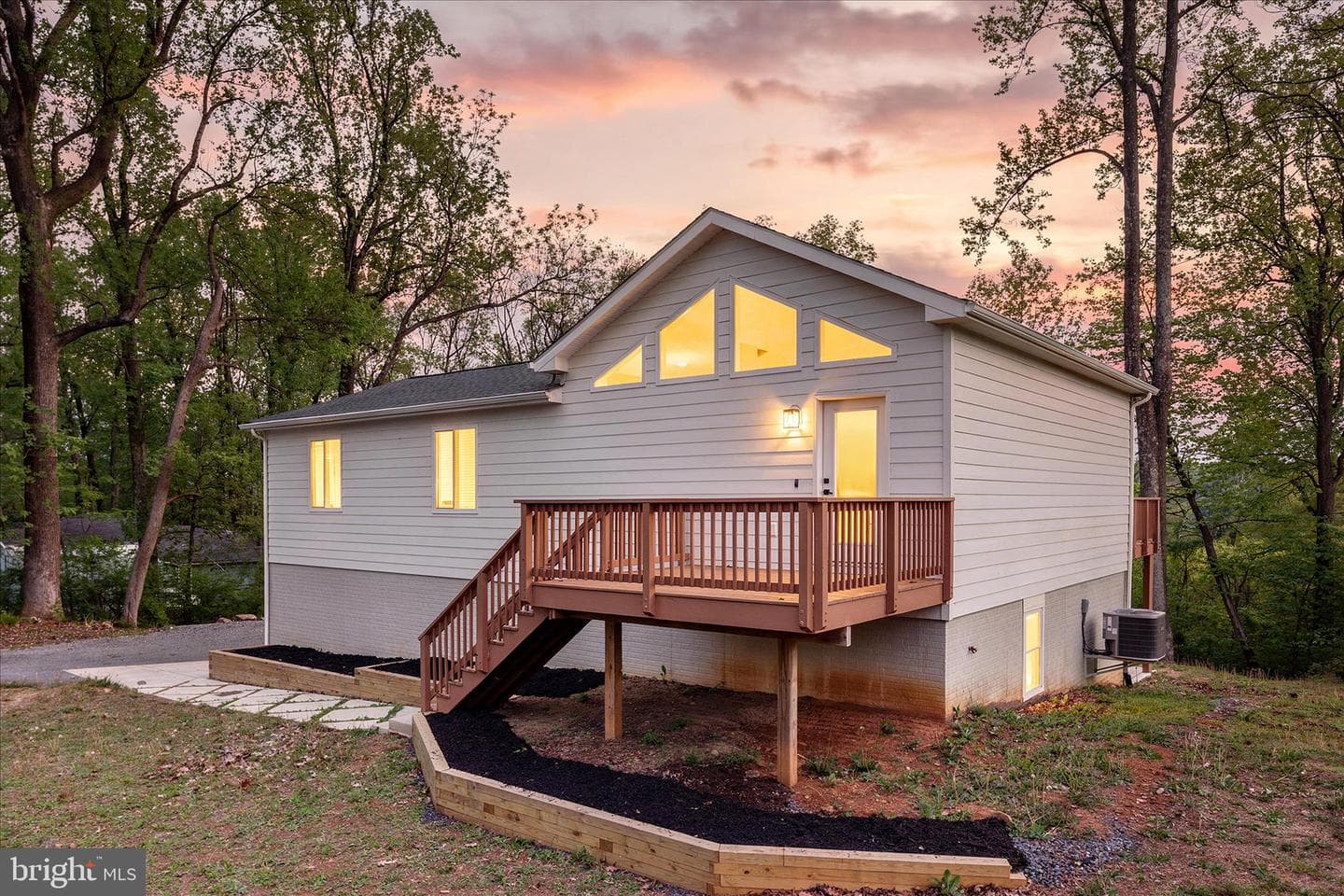 2668 High Top Road photo 3