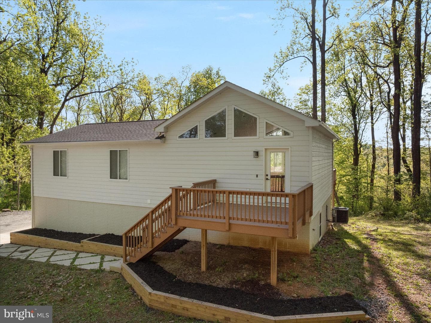 2668 High Top Road photo 5