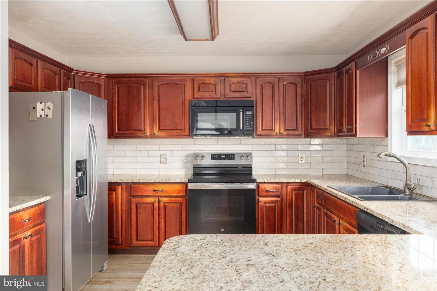 312 Southern Drive photo 10